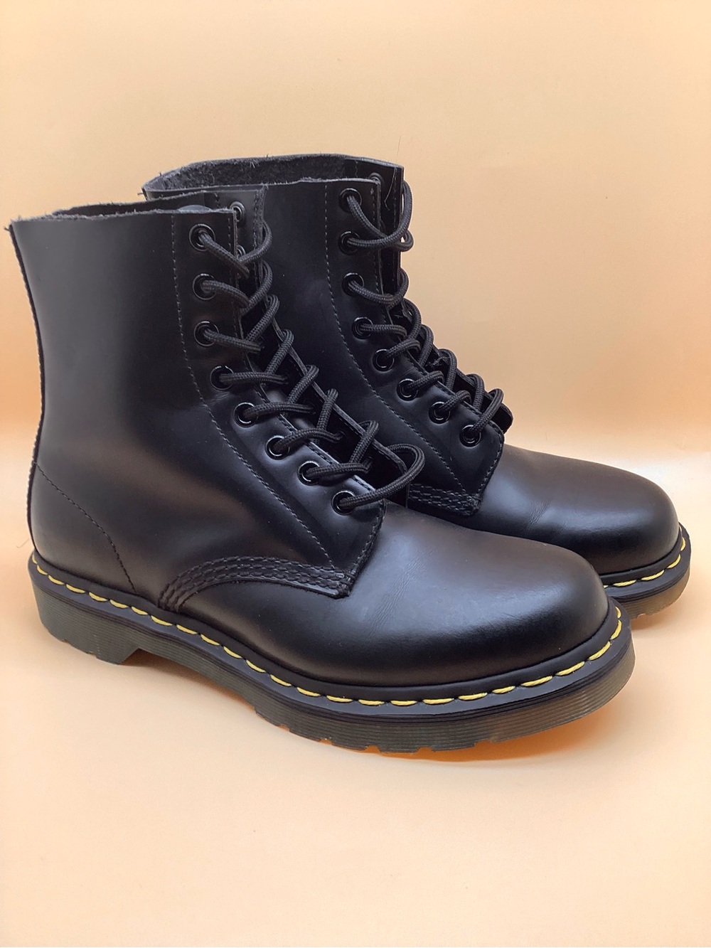 New! Never Worn! Dr. Martens Black Smooth Leather Lace-Up Boots